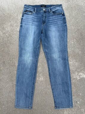 Judy Blue Los Angeles Slim Fit Medium Wash Whiskering Straight Leg Jeans 13 / 31